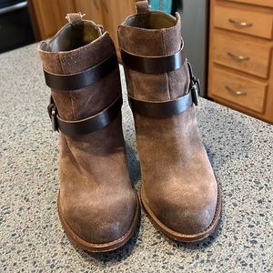 Suede side zip booties